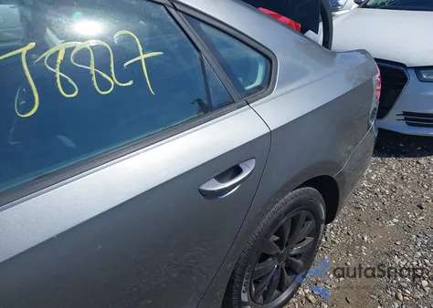 2012 Volkswagen Passat 2.5L S из США, поврежденный, VIN 1VWAP7A39CC009555